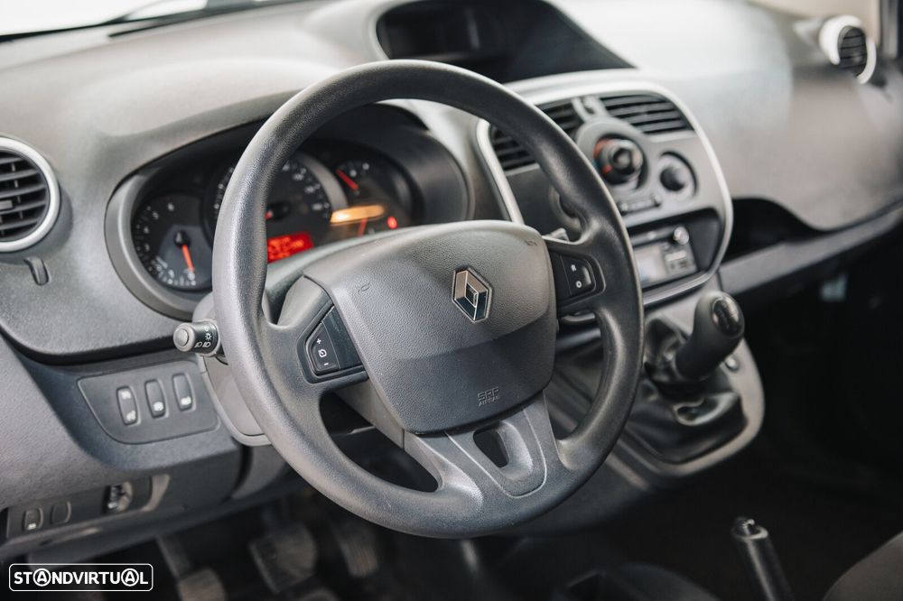 Renault kangoo 1.5 DCI 3 L - 8