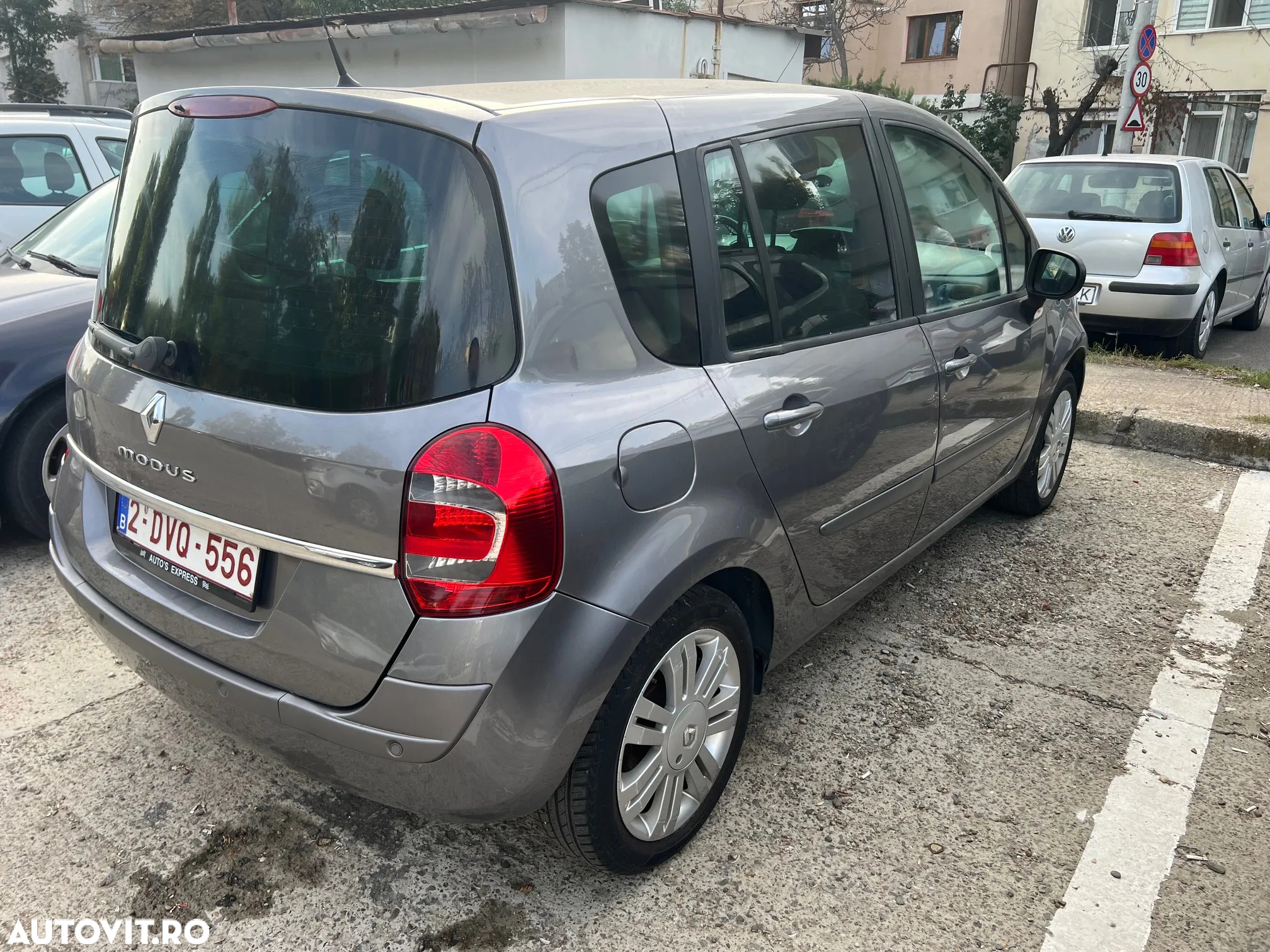 Renault Modus - 12