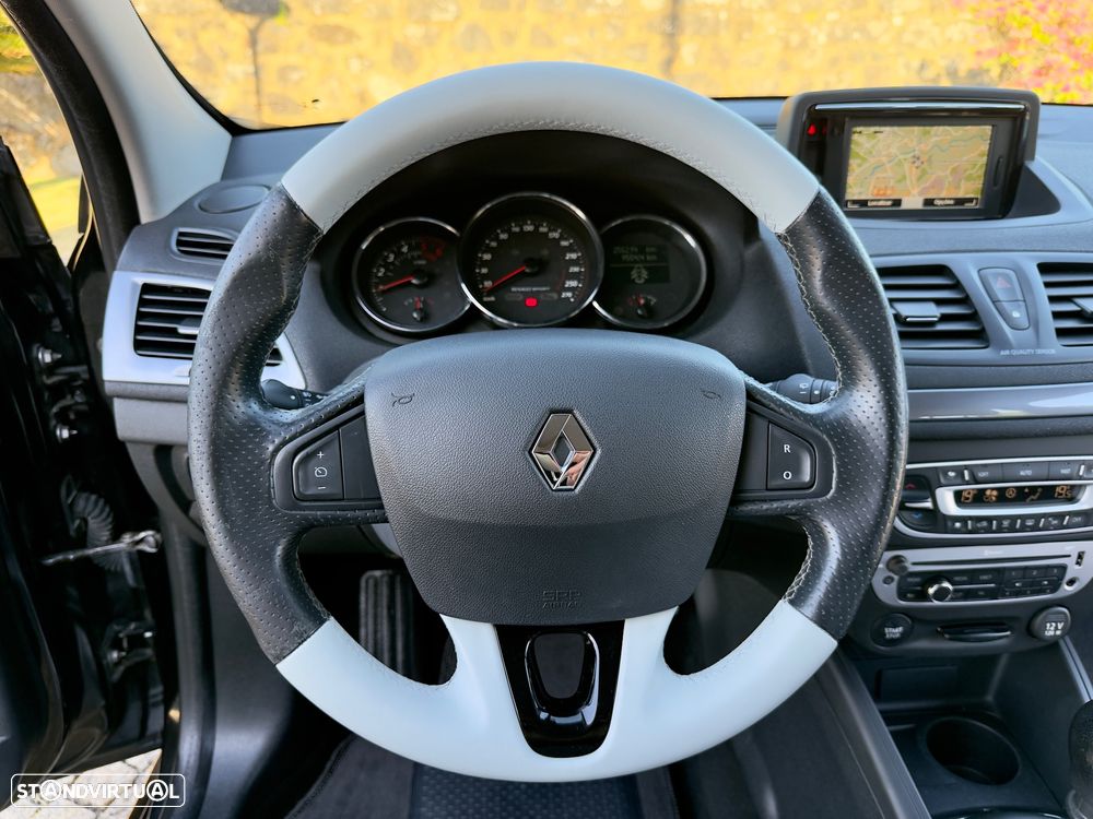 Renault Mégane Sport Tourer 1.5 dCi GT Line SS - 33