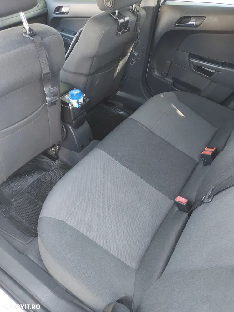 Opel Astra Classic 1.4i - 14