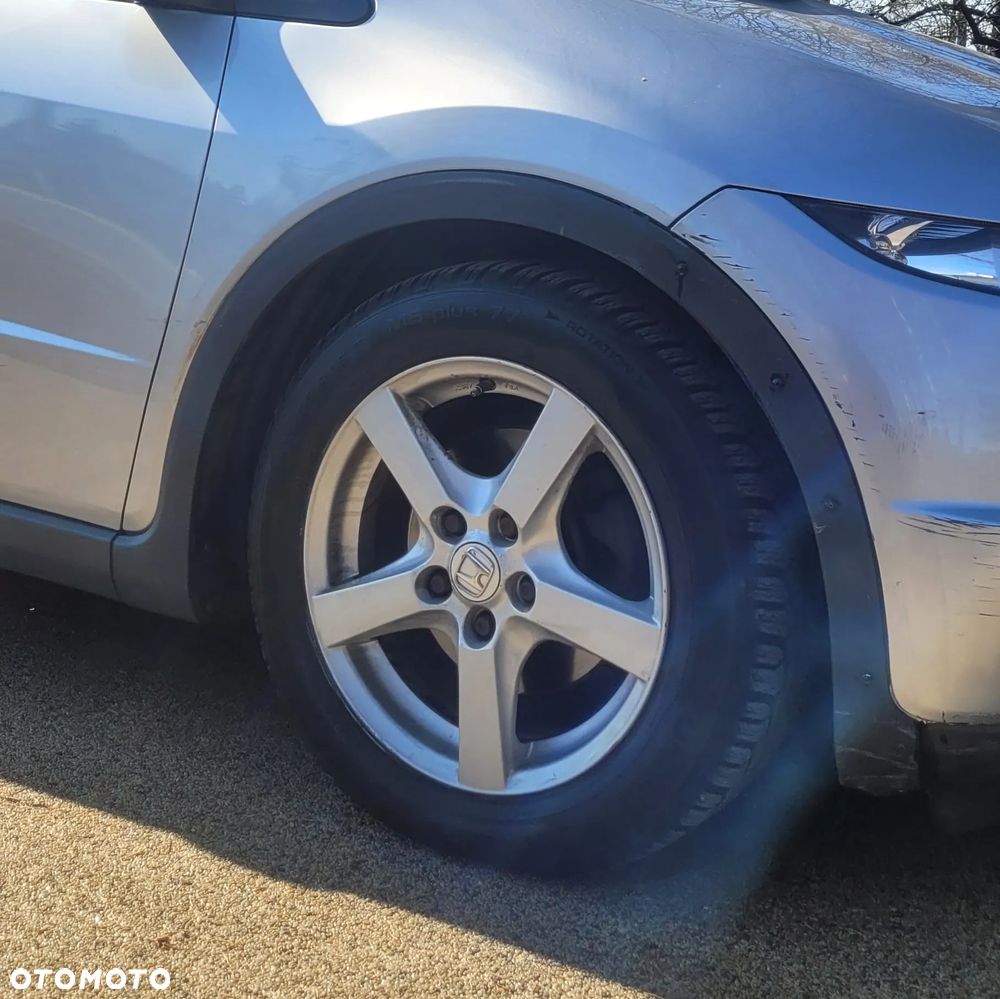 Honda Civic 1.8 Sport - 11