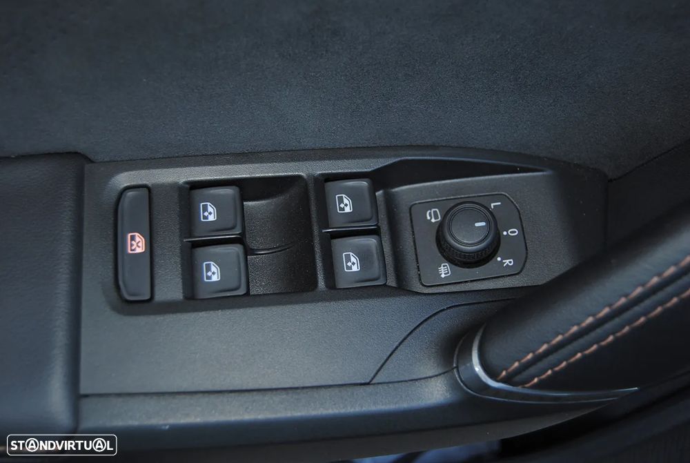 Cupra Leon ST 1.5 e-Hybrid VZ DSG - 22