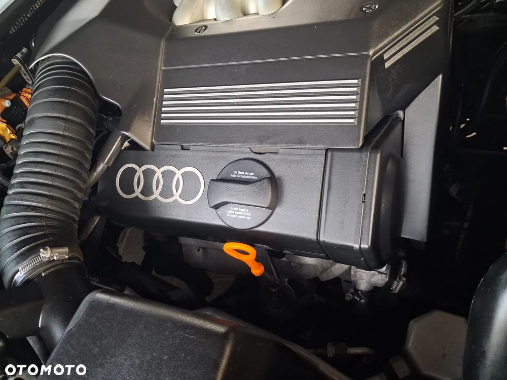 Audi A6 Limousine 2.6 E - 18