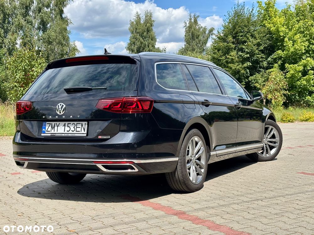Volkswagen Passat 2.0 TDI 4Mot Elegance DSG - 4