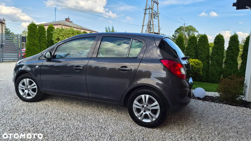 Opel Corsa 1.2 16V Enjoy - 14