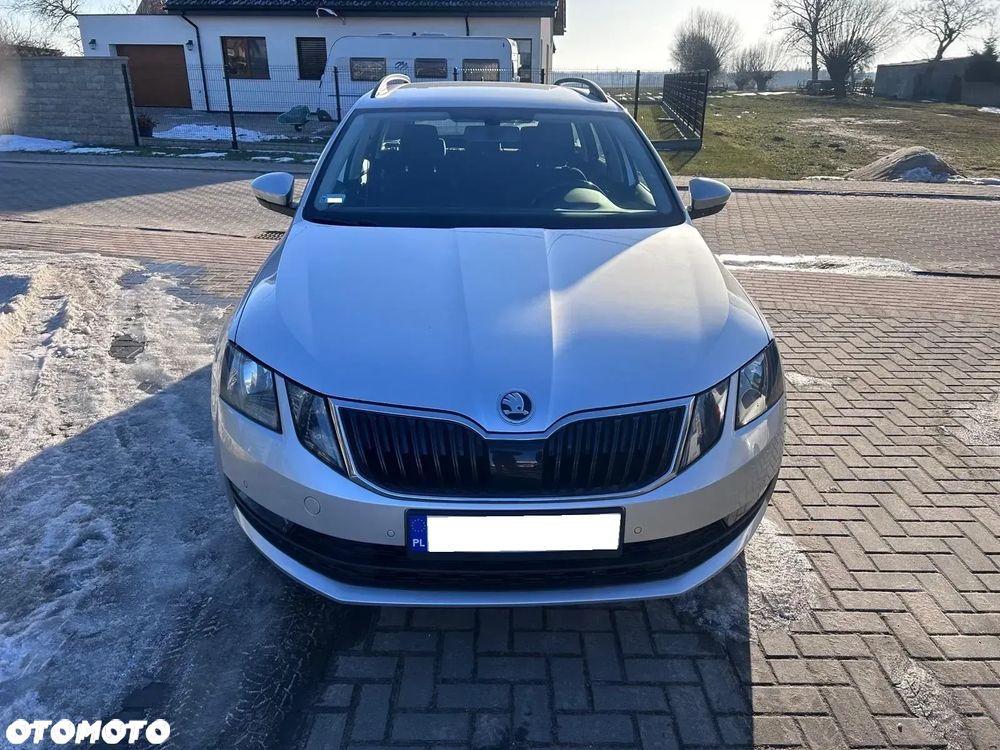 Skoda Octavia 2.0 TDI Style - 6
