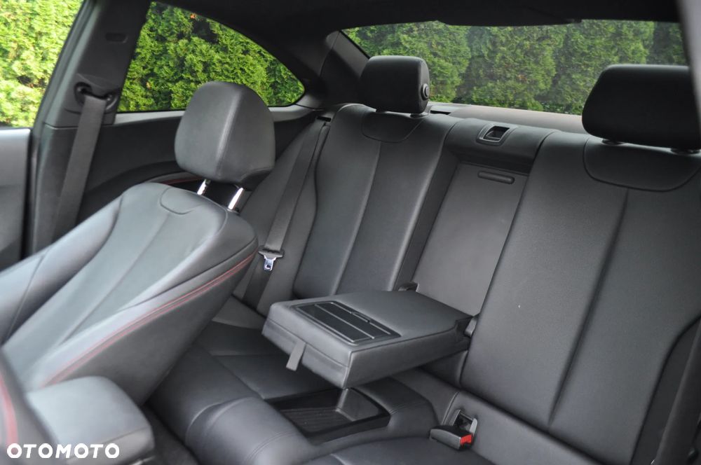 BMW Seria 2 228i Coupe Sport-Aut Sport Line - 16