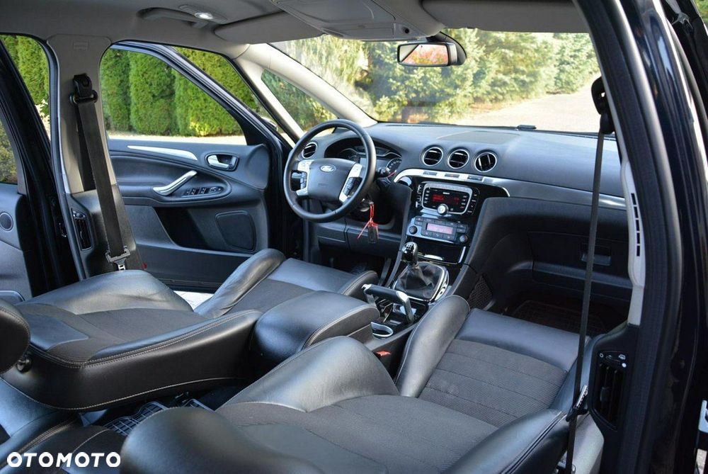 Ford S-Max 2.0 Titanium - 20