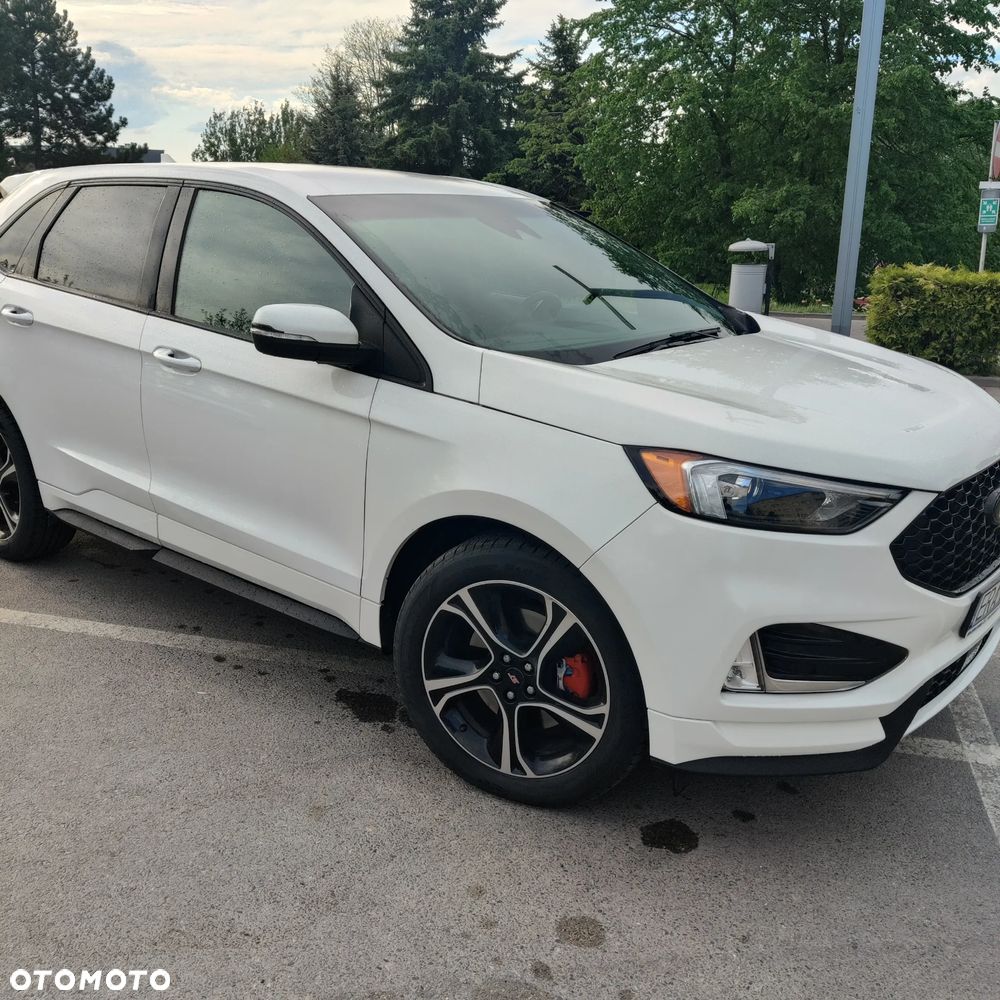 Ford Edge - 9