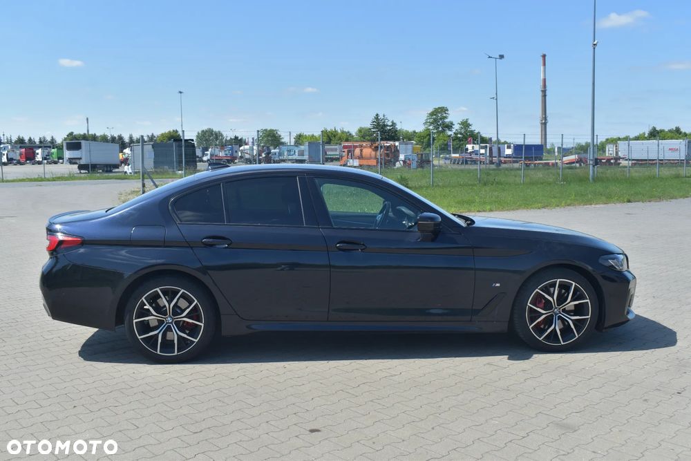 BMW Seria 5 520d MHEV Sport - 9
