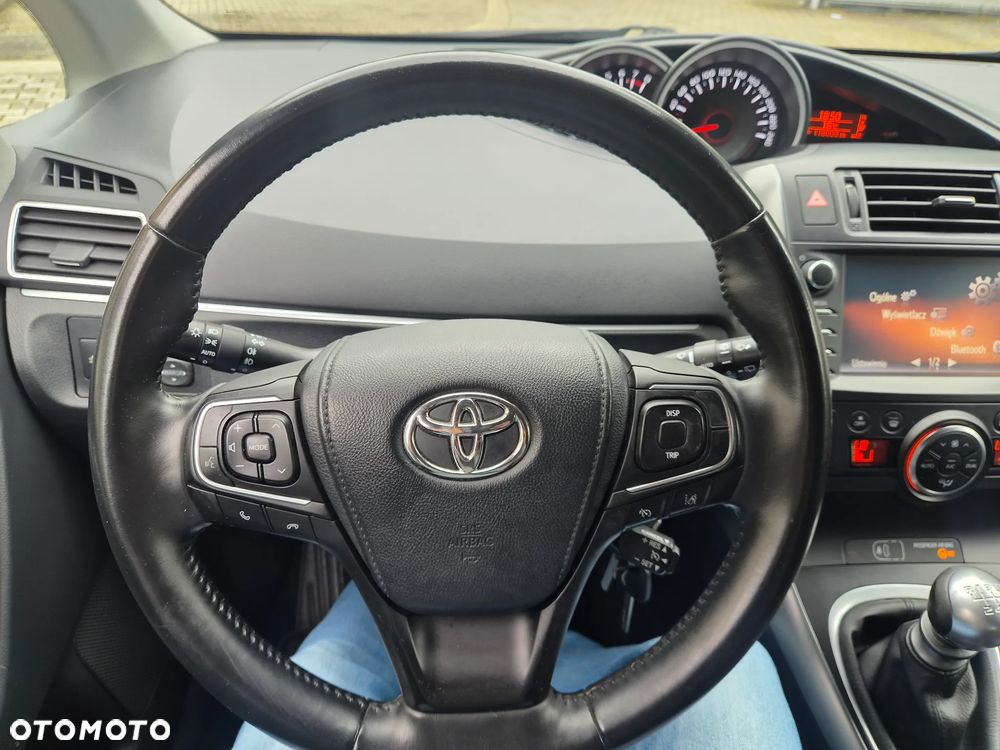 Toyota Verso 1.8 5-Sitzer Edition-S - 18