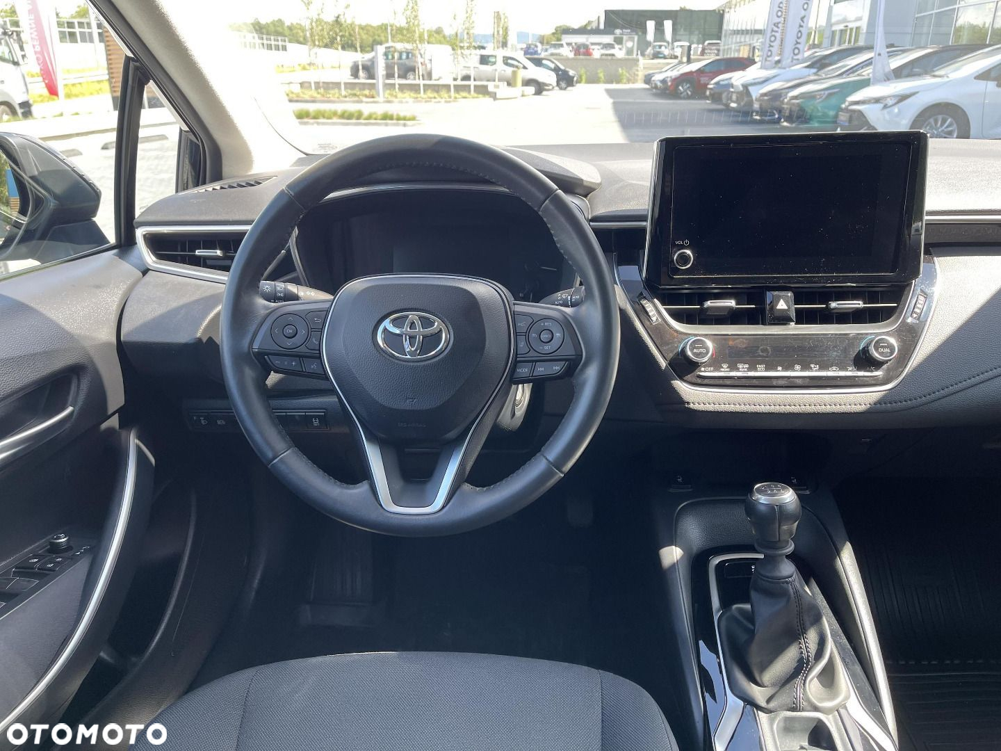 Toyota Corolla - 11