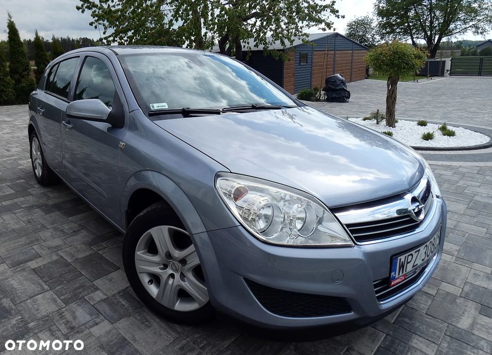 Opel Astra 1.4 Sport - 21