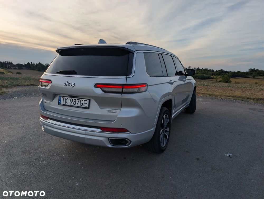 Jeep Grand Cherokee - 8