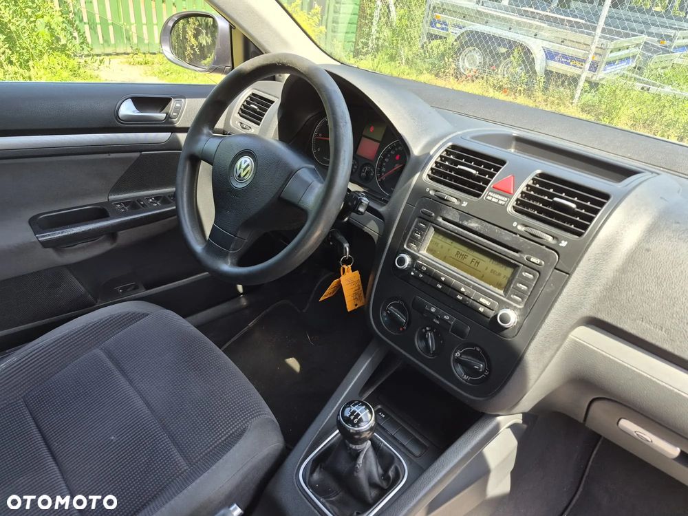 Volkswagen Jetta 2.0 TDI DPF Freestyle - 13