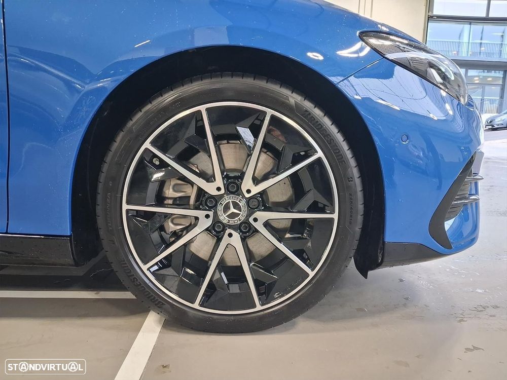 Mercedes-Benz CLA 250+ EQ - 5