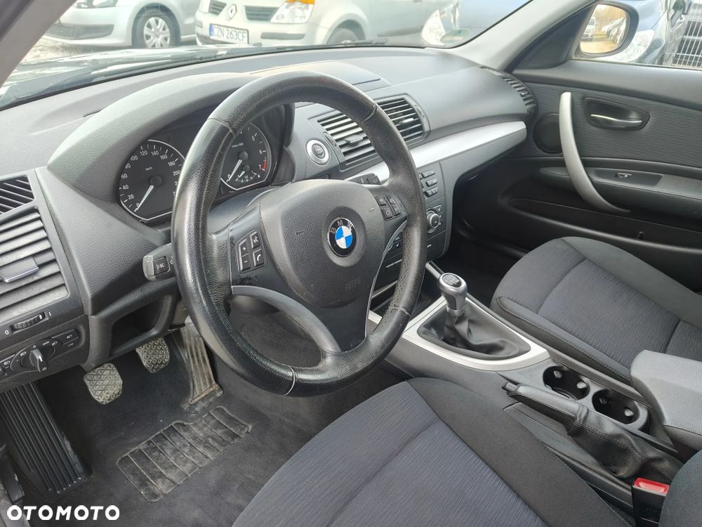 BMW Seria 1 - 18