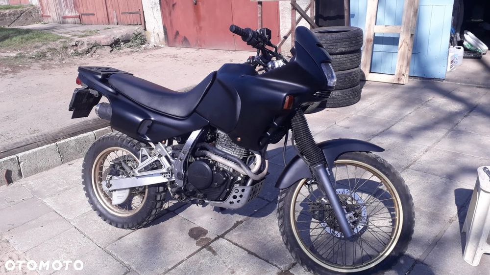 Honda NX - 1