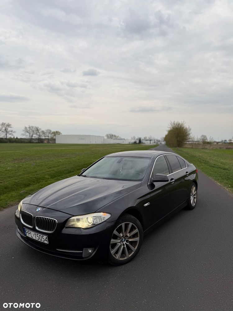 BMW Seria 5 525d - 1