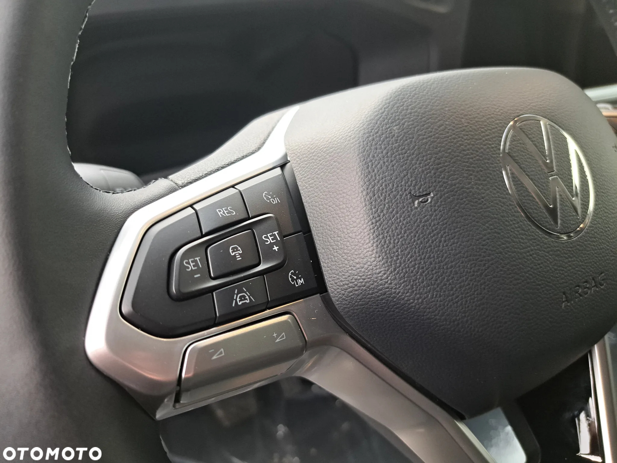 Volkswagen Transporter T7 - 16