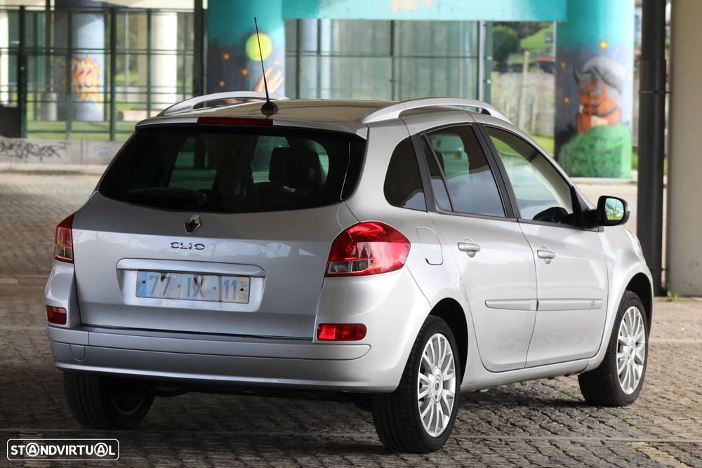 Renault Clio Break 1.5 dCi Dynamique S - 10