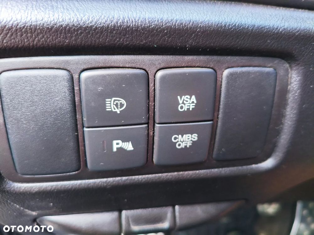 Honda Accord 2.2d Executive Nav+ACC - 19