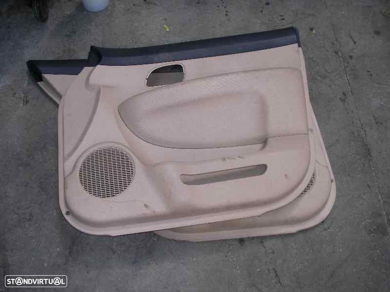 D.D.PAINEL DA PORTA KIA CARENS III LIMUSINA 2.0 CRDI 140 140CV 1991CC - 1
