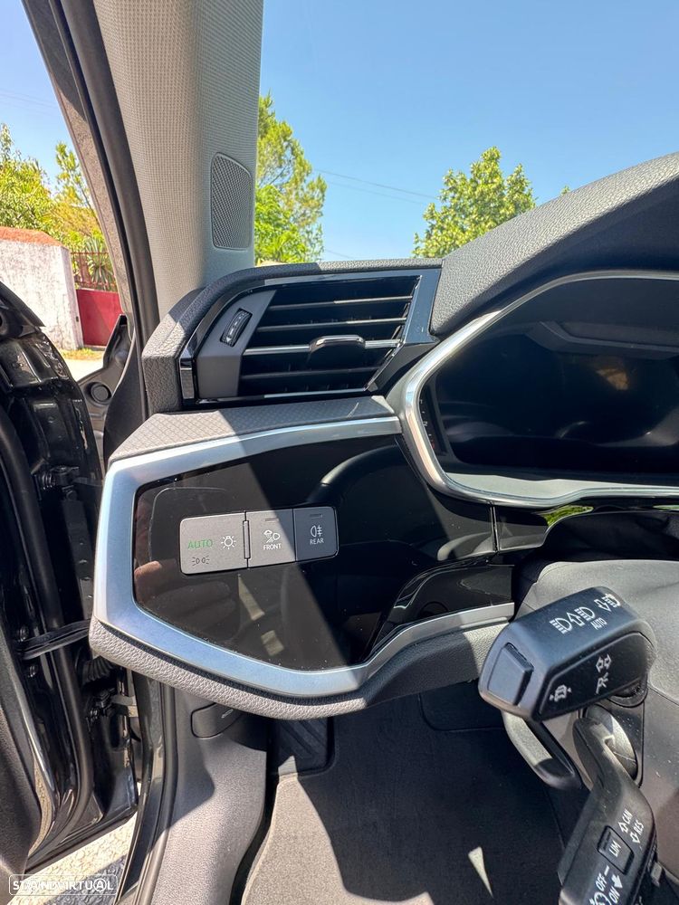 Audi Q3 45 TFSIe S line S tronic - 14