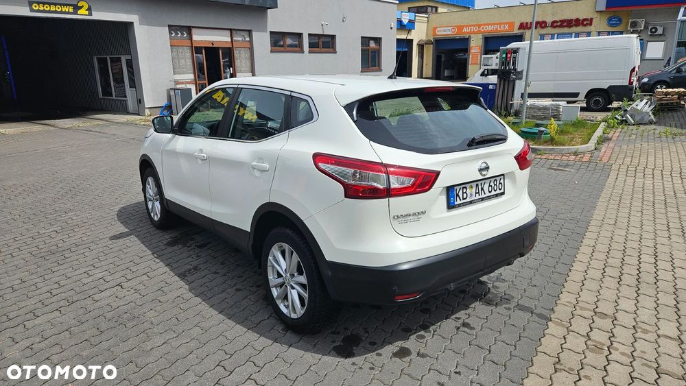Nissan Qashqai 1.2 DIG-T N-Connecta EU6 - 5