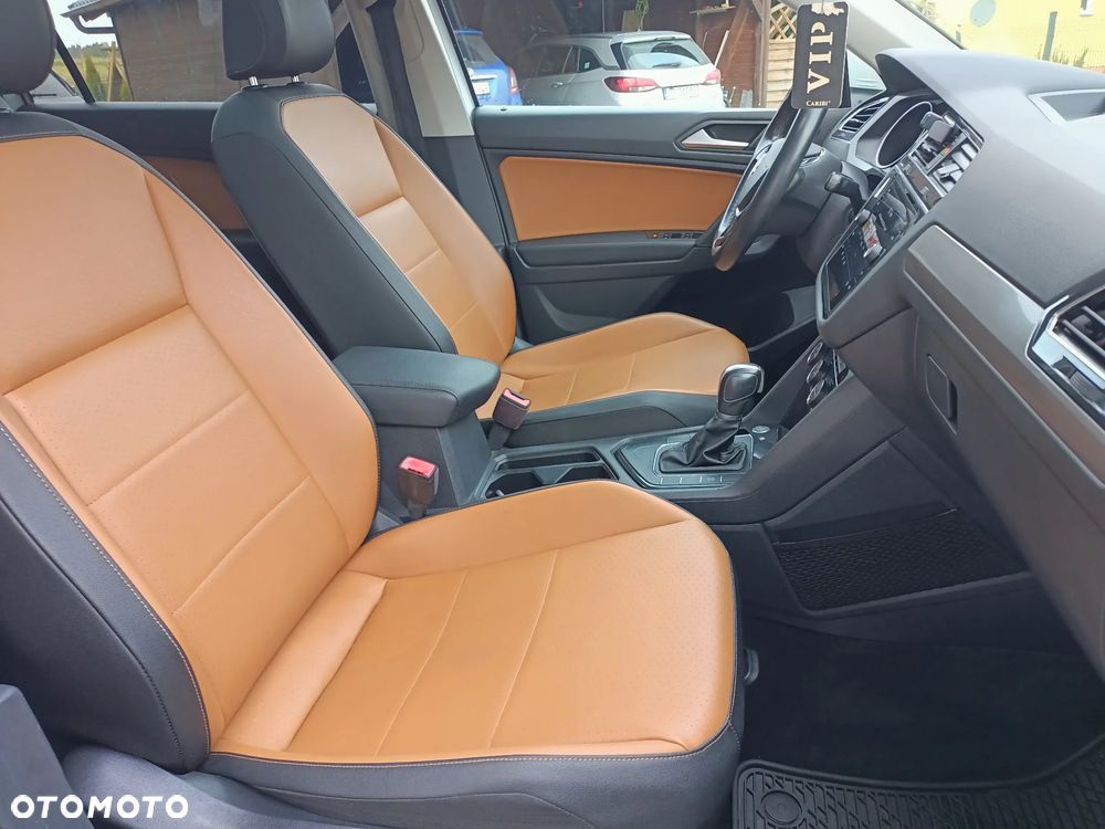 Volkswagen Tiguan - 11