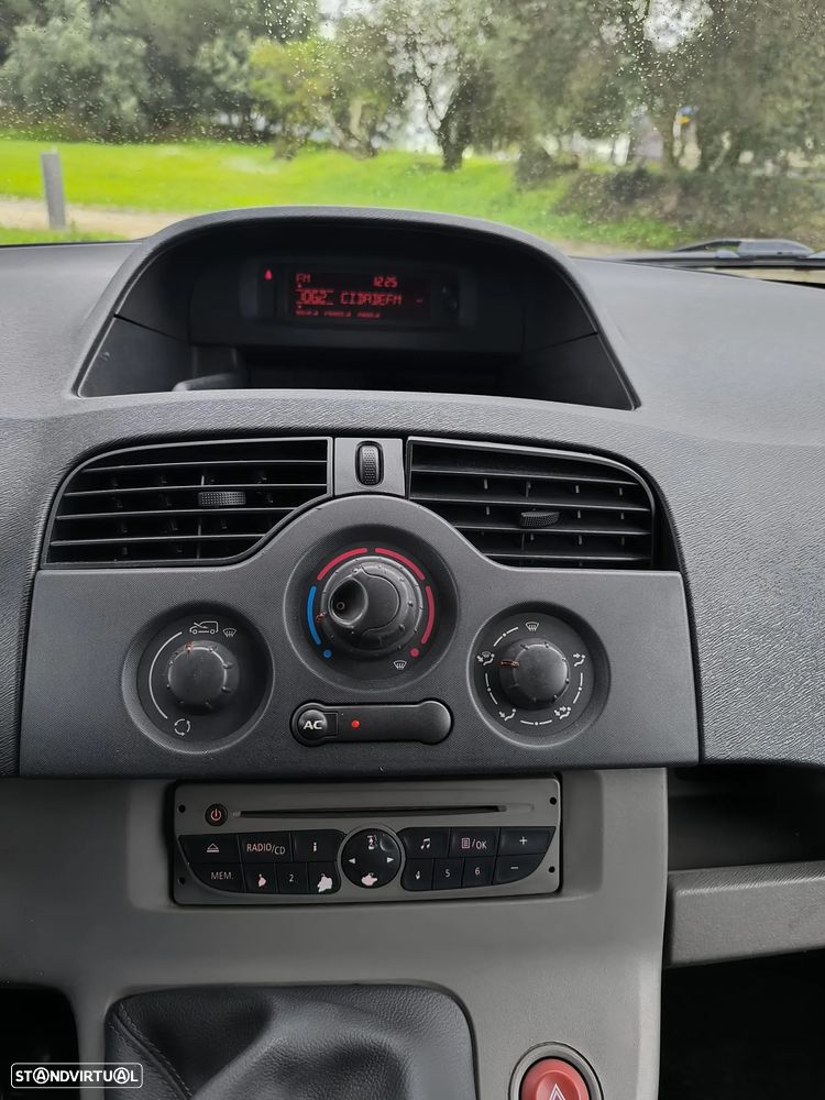 Renault Kangoo 1.5 - 11
