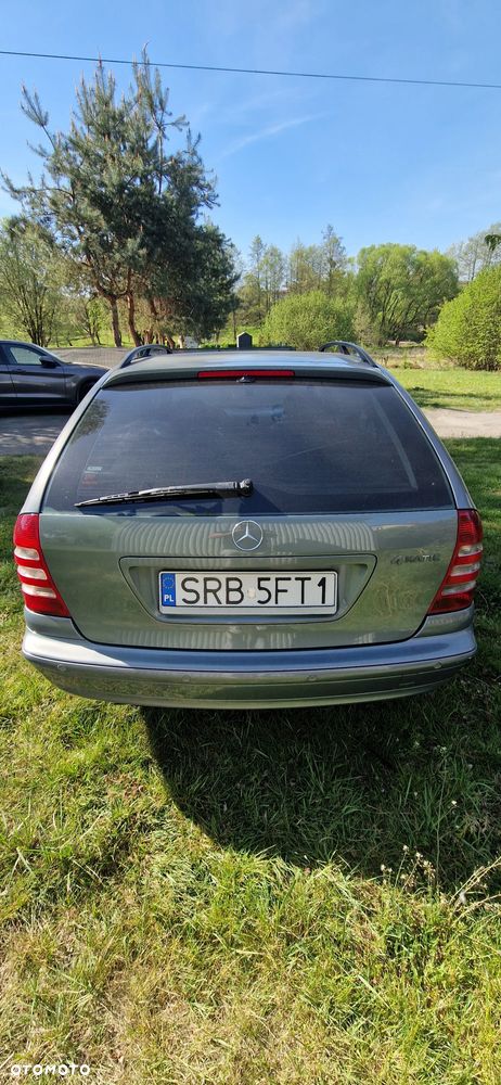 Mercedes-Benz Klasa C 240 4Matic Classic - 7