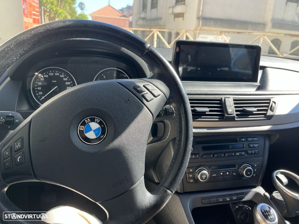 BMW X1 18 d xDrive - 39
