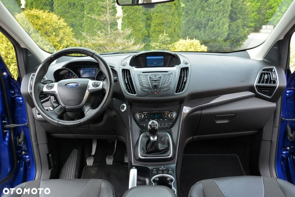 Ford Kuga 2.0 TDCi 4x4 Titanium - 22
