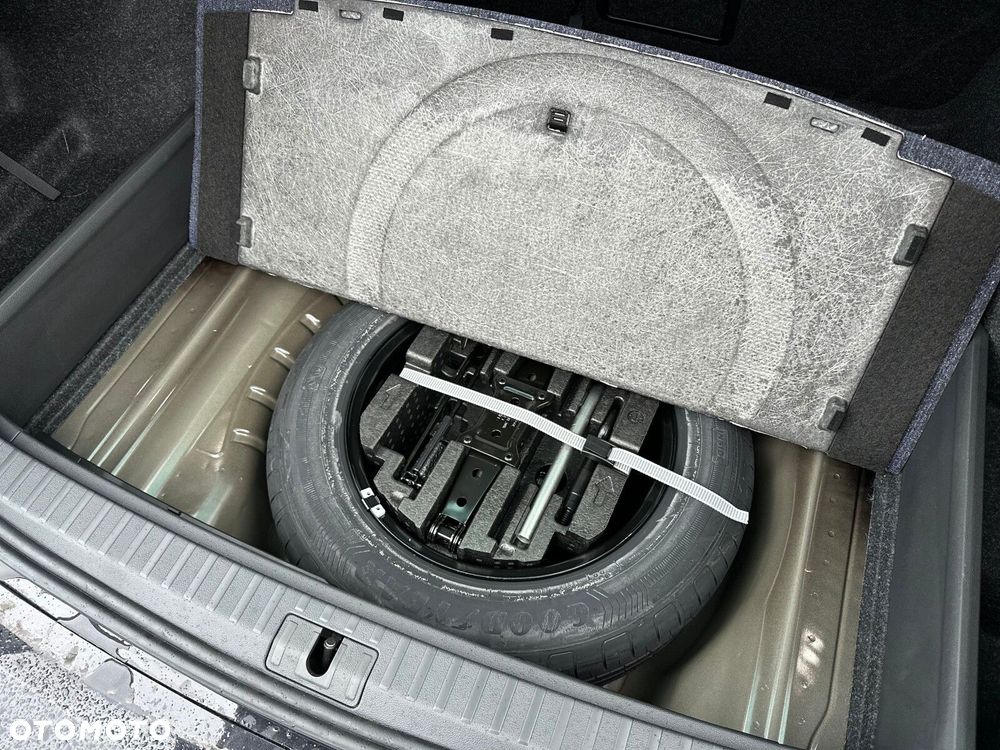 Skoda Octavia 2.0 TDI Edition 130 Selection DSG - 29