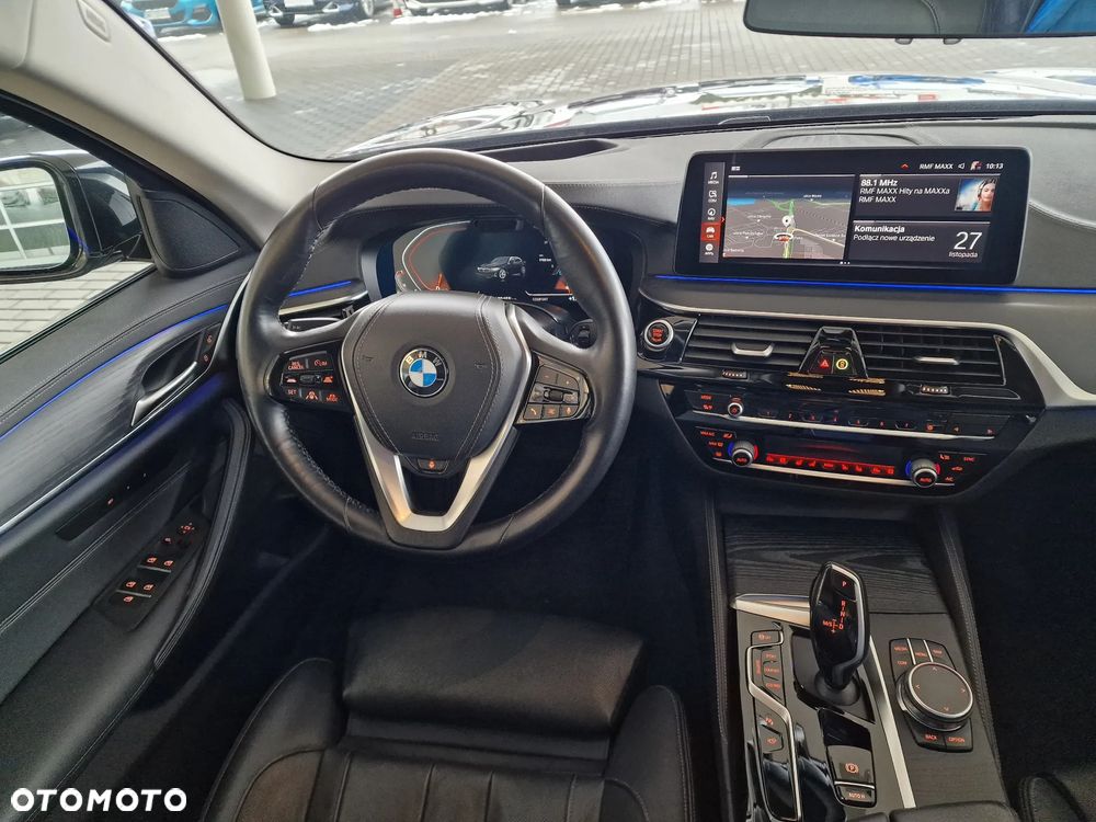 BMW Seria 5 520d xDrive Luxury Line - 13