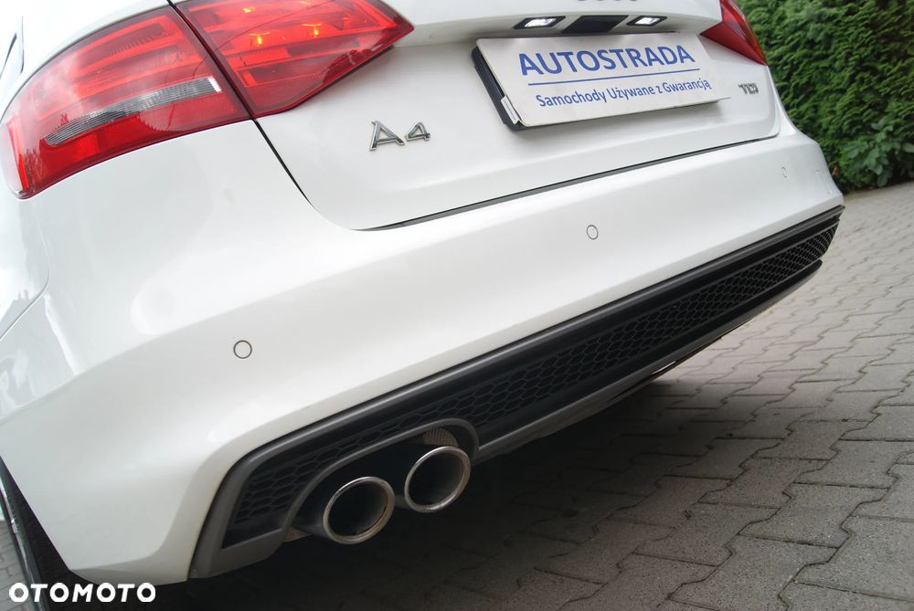 Audi A4 Avant 2.0 TDI DPF multitronic S line Sportpaket - 13