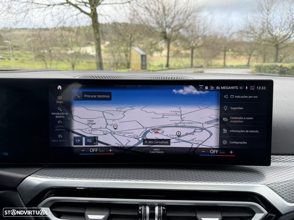 BMW 330 e Pack 50 anos M Auto - 31