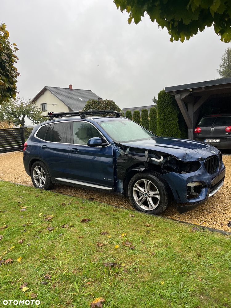 BMW X3 xDrive30i Advantage - 8