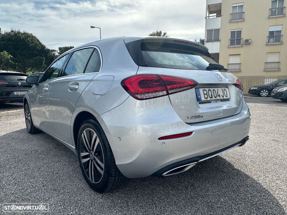 Mercedes-Benz A 250 e Style Plus - 8