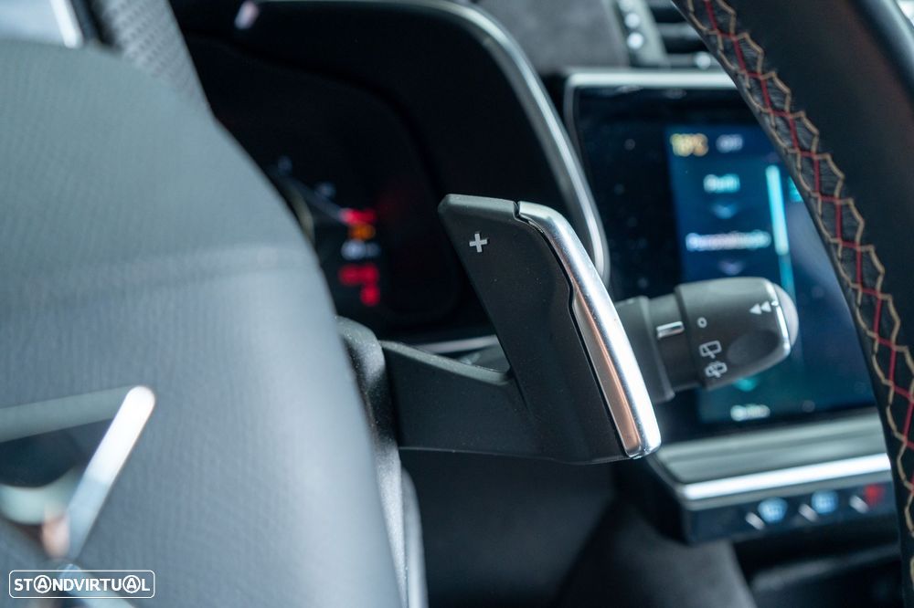 DS DS7 Crossback E-Tense Performance Line EAT8 - 26