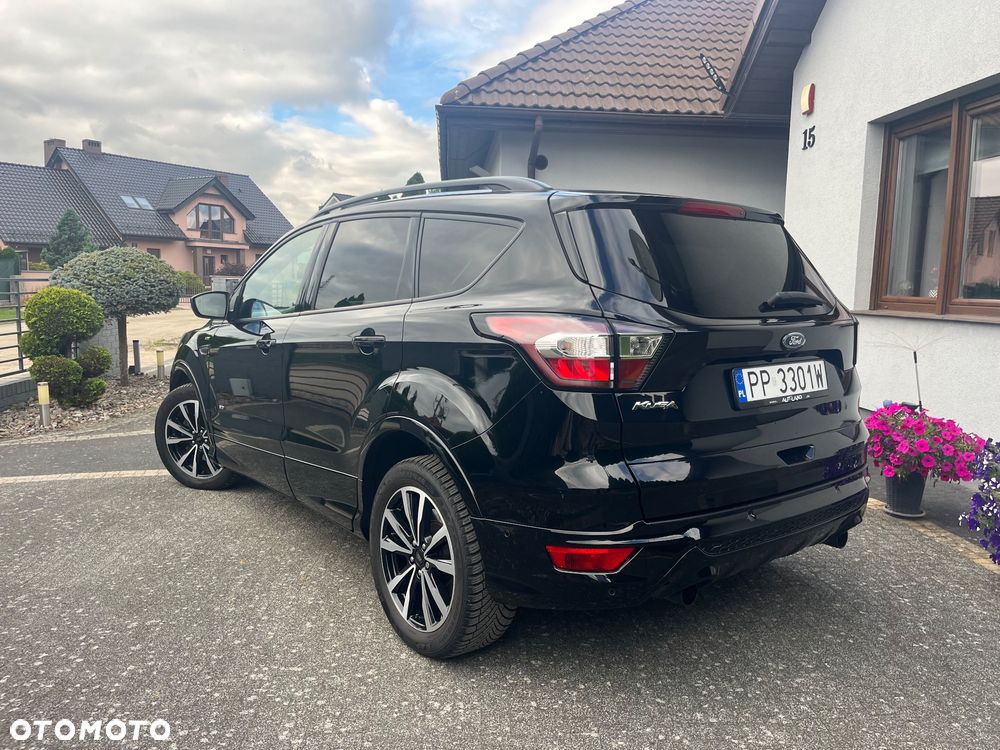 Ford Kuga - 2