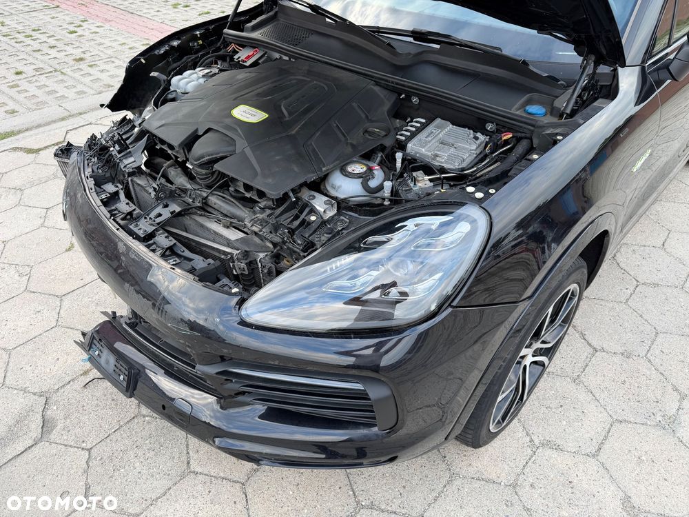 Porsche Cayenne E-Hybrid Tiptronic S - 16
