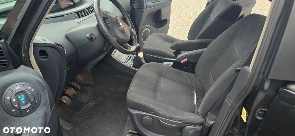 Renault Espace 2.0 dCi Expression - 10