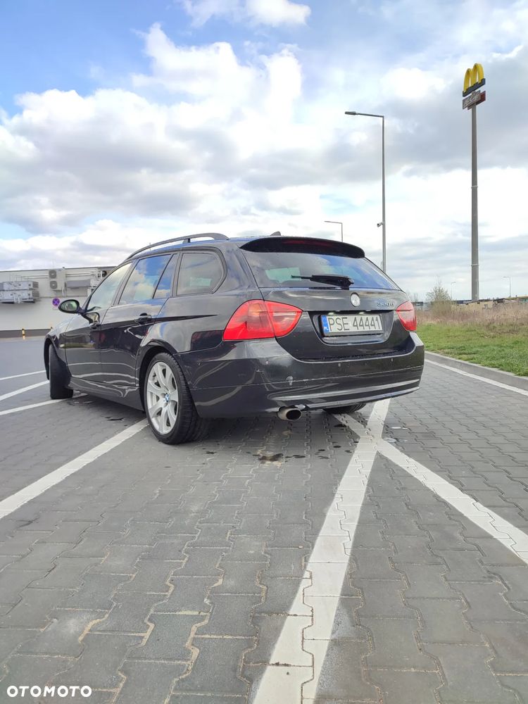 BMW Seria 3 320d - 14