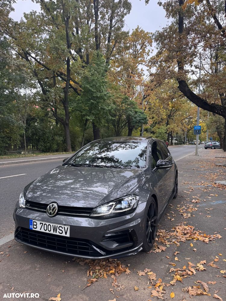 Volkswagen Golf 2.0 TSI DSG R - 1