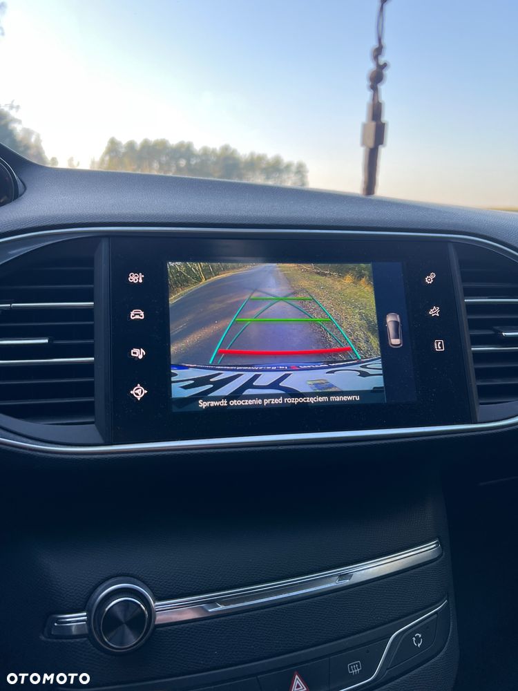 Peugeot 308 BlueHDi 150 EAT6 Stop & Start Allure - 13