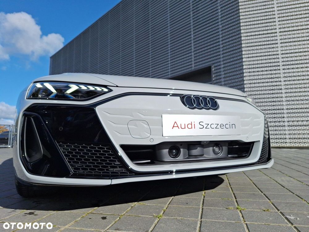 Audi e-tron GT - 24