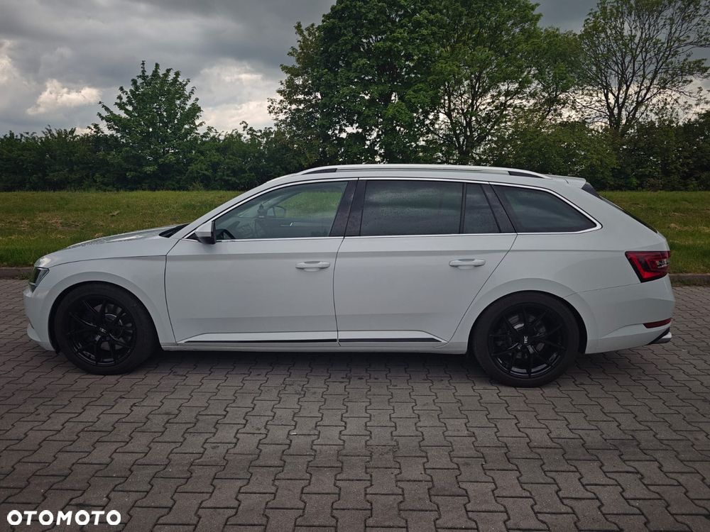 Skoda Superb - 35