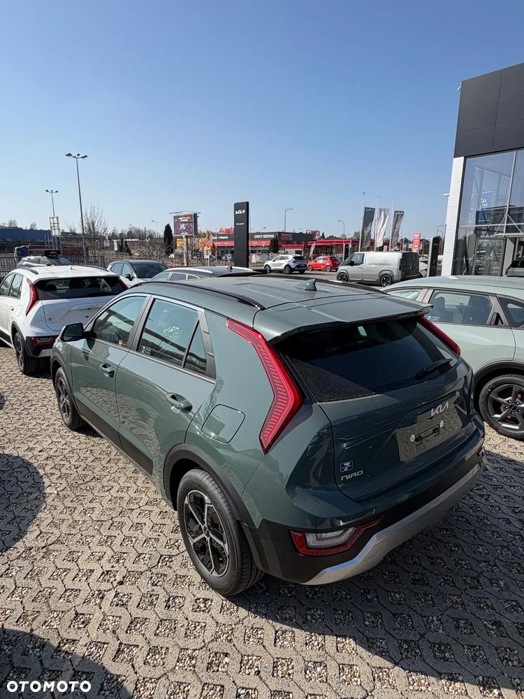 Kia Niro 1.6 GDI Hybrid M - 4